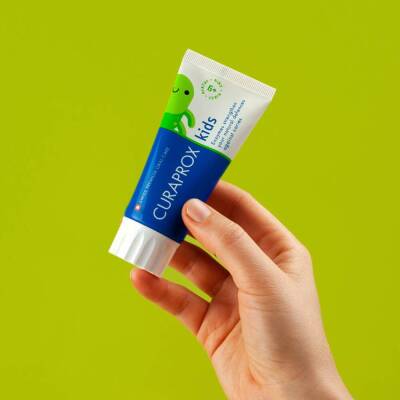 Curaprox Enzycal Kids Mint 1450 ppm Diş Macunu 60 ml / Nane Aromalı (6 Yaş ve üzeri) - 3